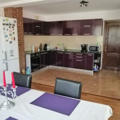 Casa- Lapusel !